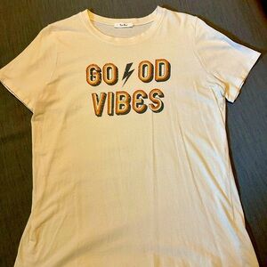 Graphic Tee. Cream color. EUC size Large